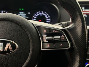 Kia Optima bild 25