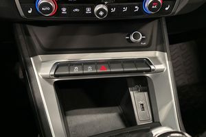 Audi Q3 bild 18