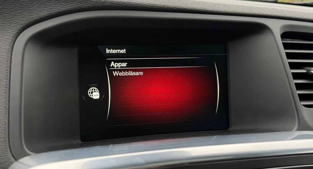 Vehicle image 28