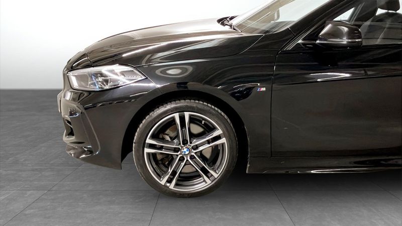 BMW 120 bild 9