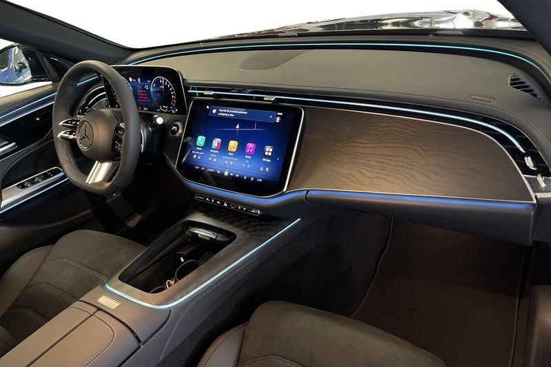 Mercedes E300 bild 9