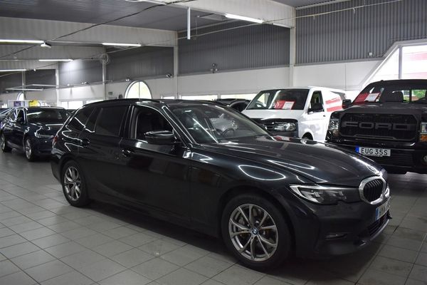 BMW 330 e xDrive Touring Steptronic, 292hk - 2021
