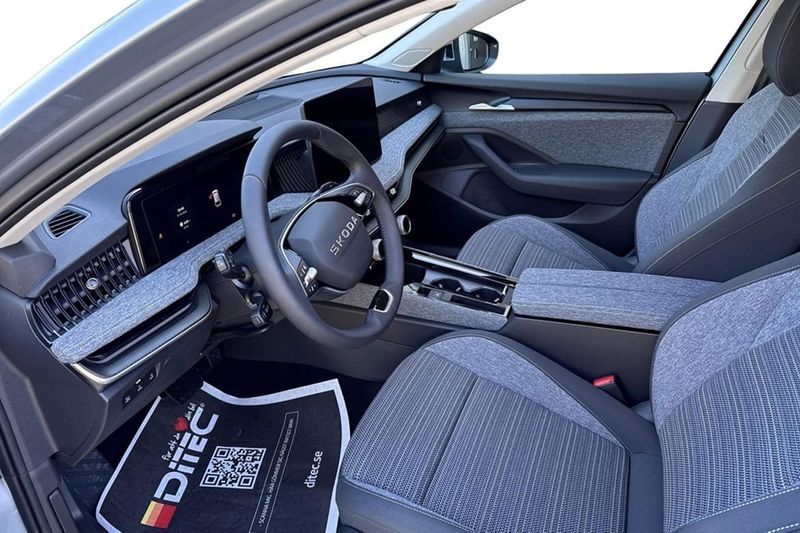 Skoda Superb bild 4