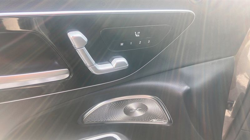 Mercedes E300 bild 5