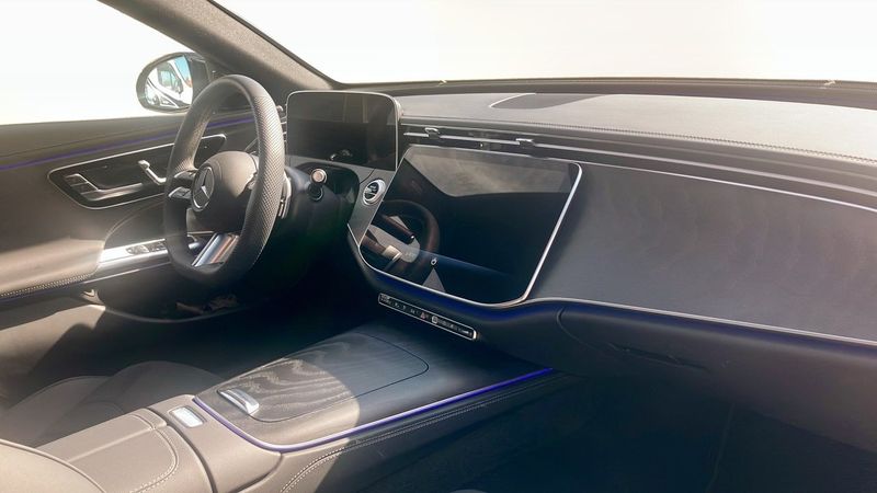 Mercedes E300 bild 9