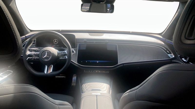 Mercedes E300 bild 6
