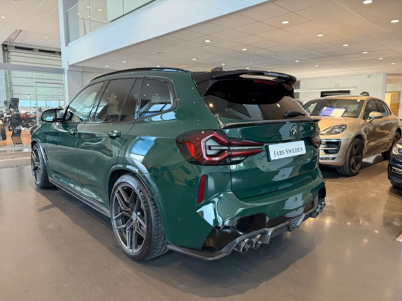 Vehicle image 2