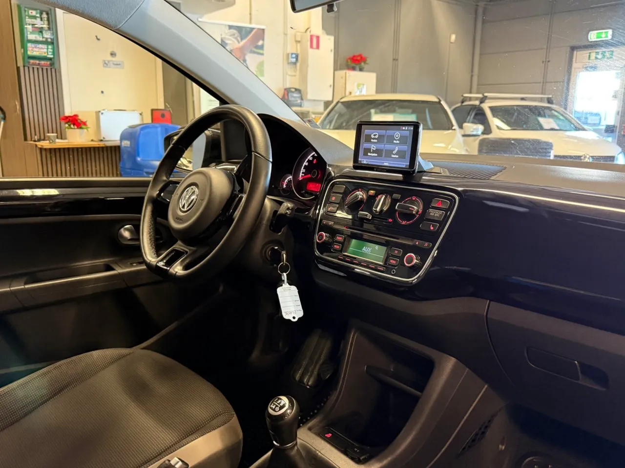 Vehicle image 20