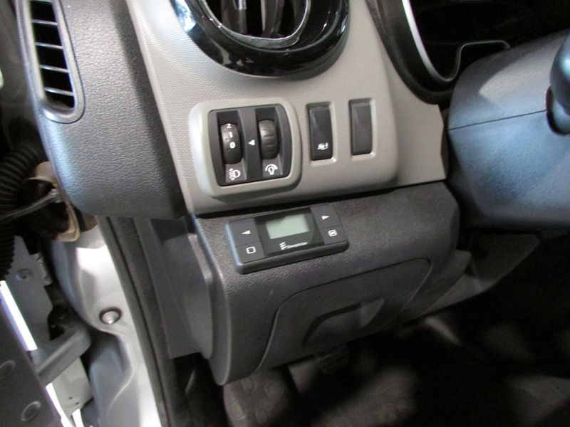 Renault Trafic bild 14