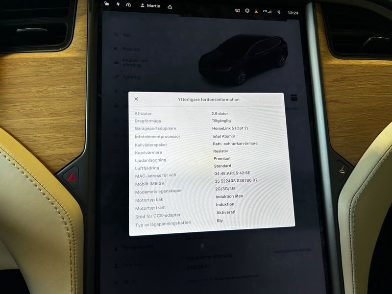 Tesla Model X bild 16