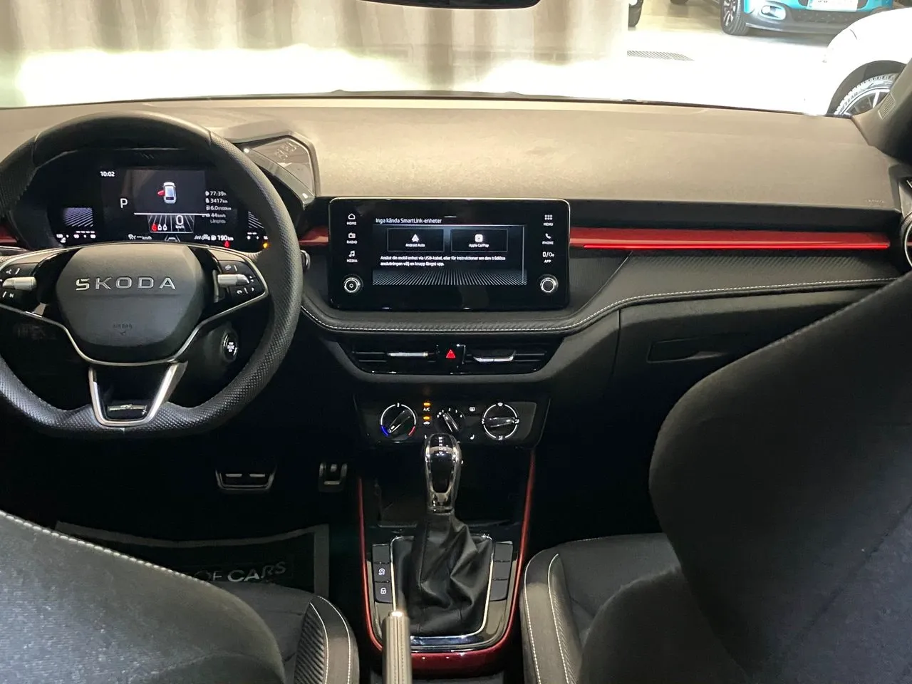 Vehicle image 9