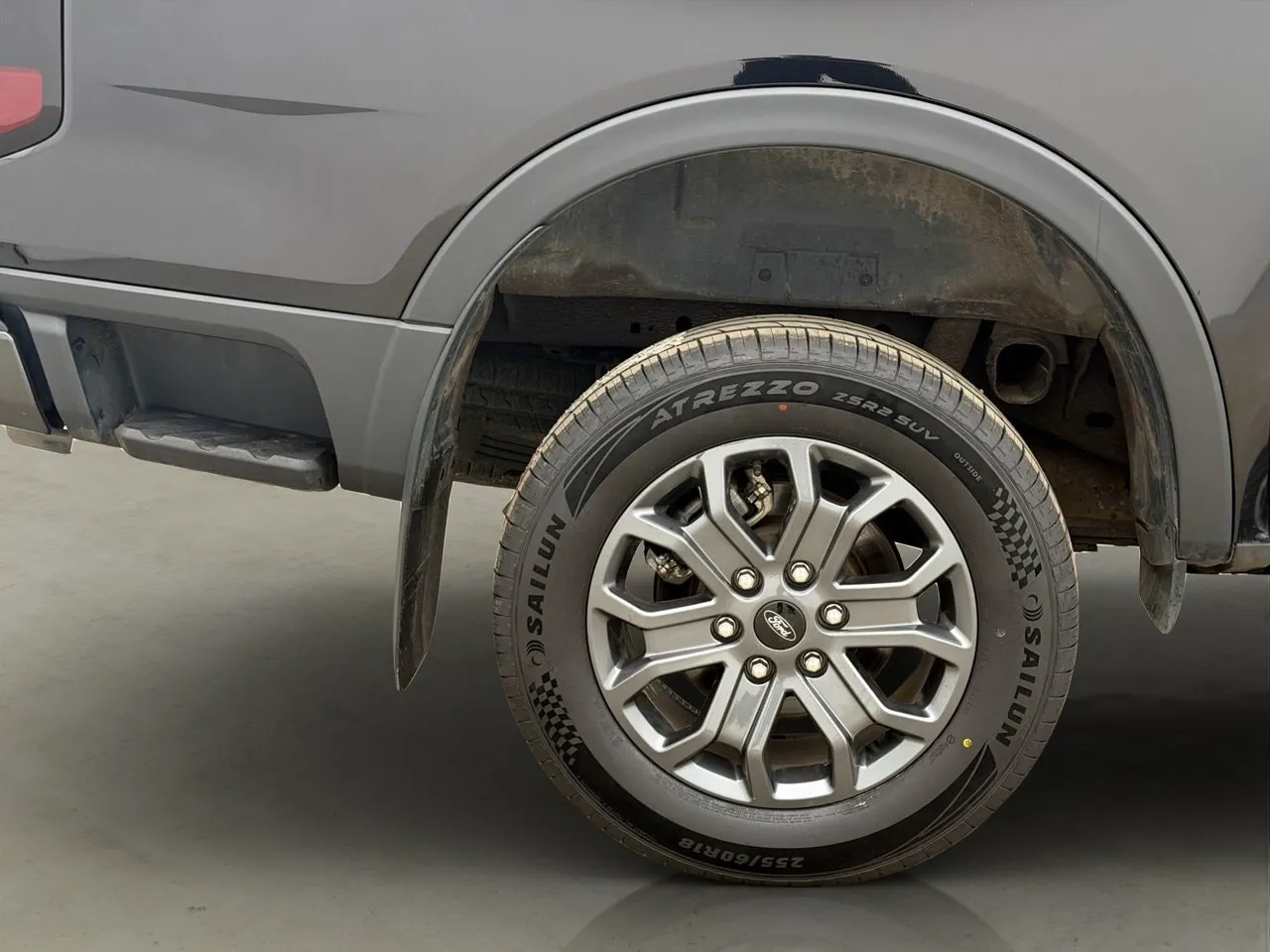 Vehicle image 33