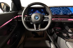 BMW 530 bild 11
