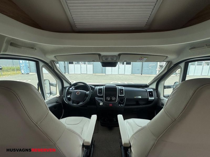 Pilote P746 bild 15