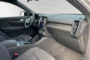 Volvo EX40 bild 10