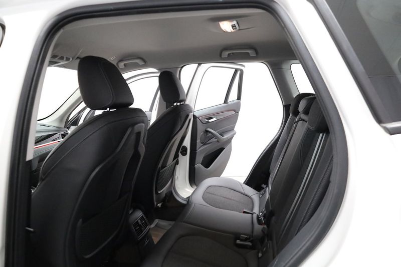 BMW X1 bild 13