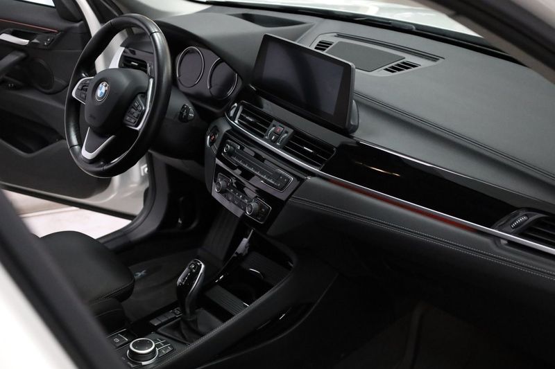 BMW X1 bild 15