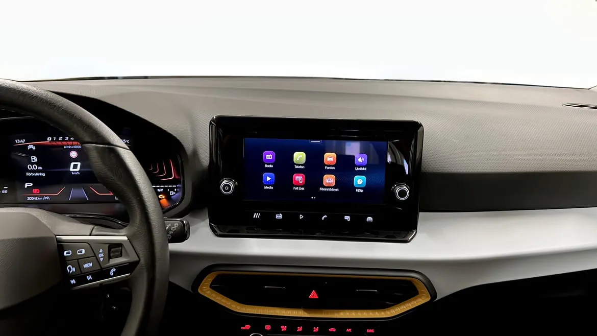 Vehicle image 8