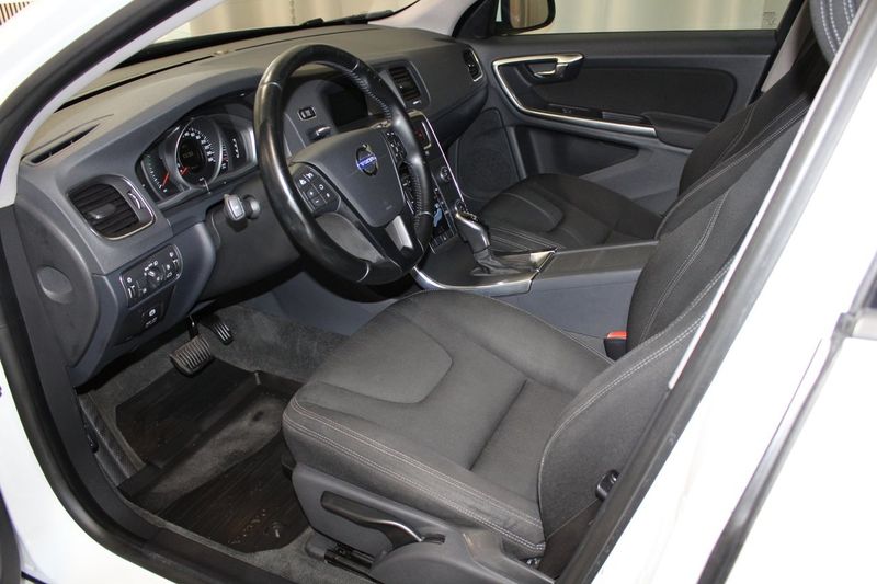 Volvo V60 bild 16