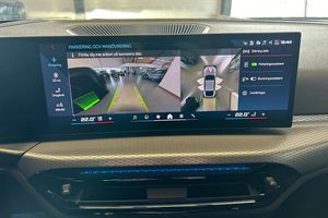 BMW i4 bild 19