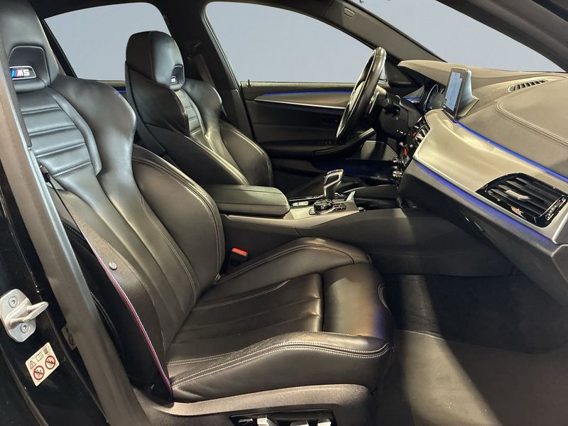 BMW M5 bild 9
