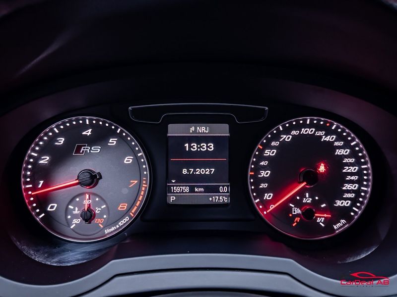Audi RSQ3 bild 20