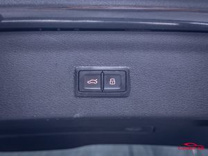 Audi RSQ3 bild 18