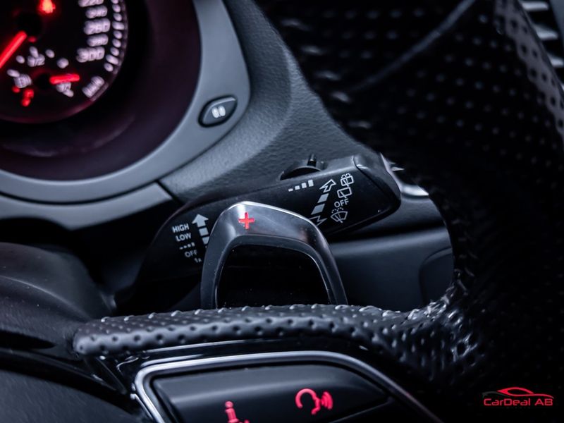 Audi RSQ3 bild 23