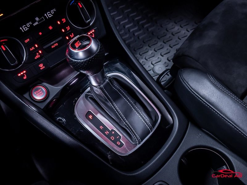 Audi RSQ3 bild 28