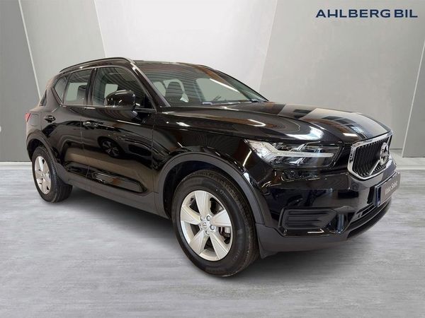 Volvo XC40 T2 FWD Momentum Core, Klimatpaket, Navigation... - 2021