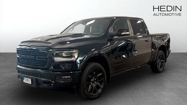 RAM 1500 V8 Laramie Night - 2022