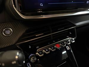 Peugeot 208 bild 13