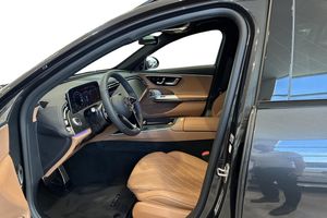 Mercedes E300 bild 12