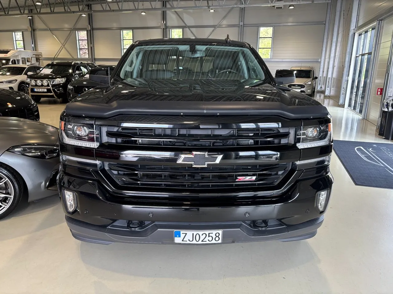 Vehicle image 1