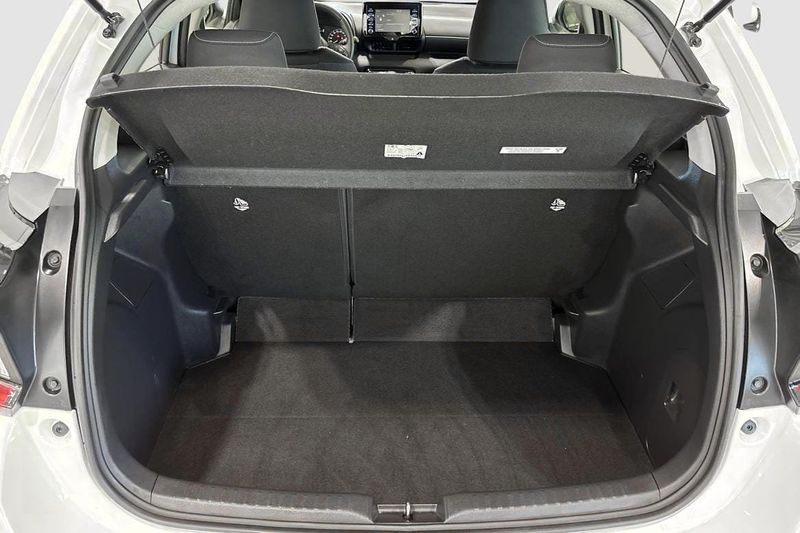Toyota Yaris bild 12