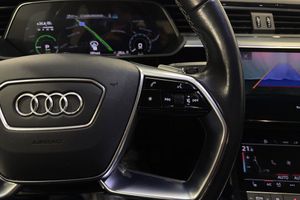 Audi Q8 bild 15