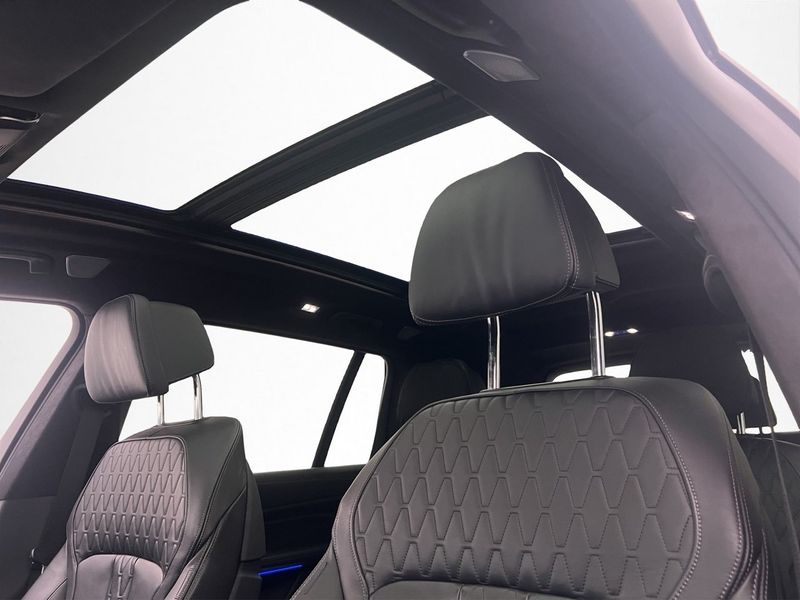 BMW X7 bild 11