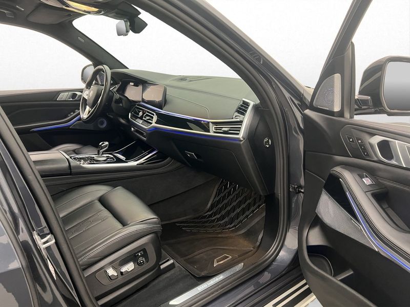 BMW X7 bild 33