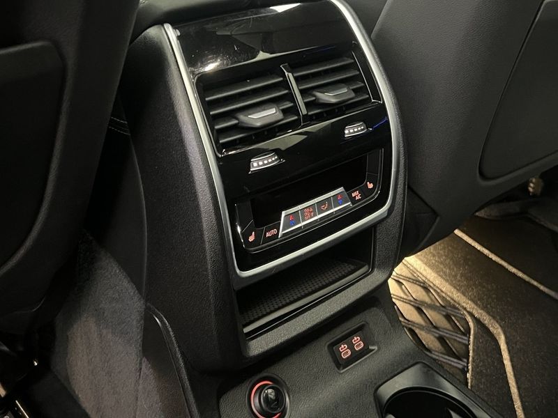 BMW X7 bild 35