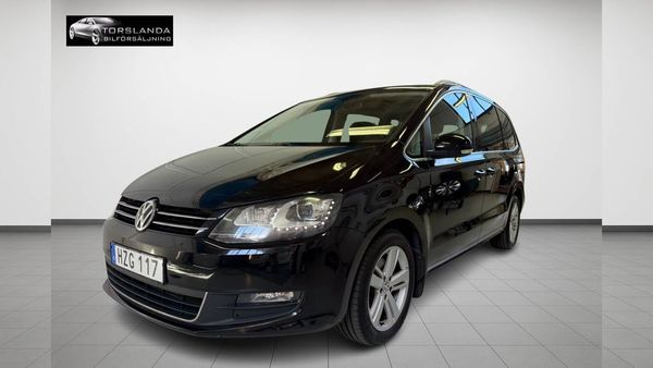 Volkswagen Sharan 2,0 TDI 150 Auto Panorama El-dörrar Värmare Dragkrok - 2016