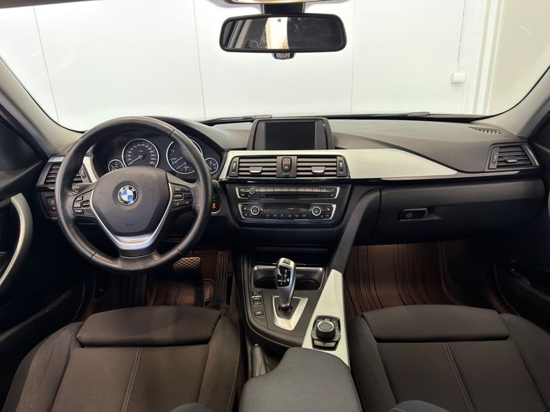 BMW 320 bild 15