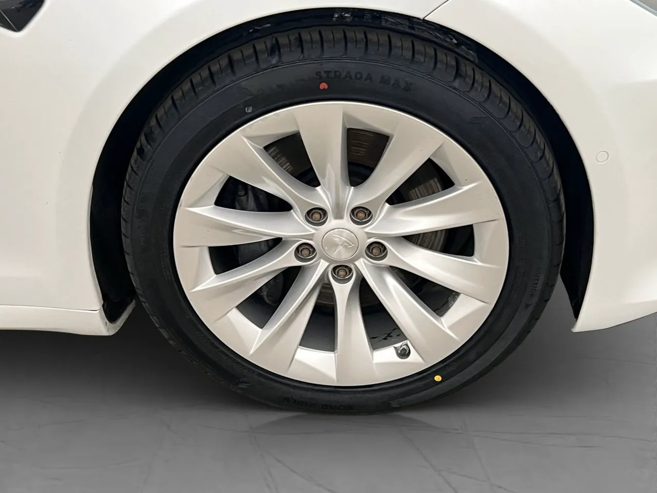 Vehicle image 36