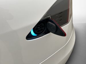 Tesla Model S bild 31