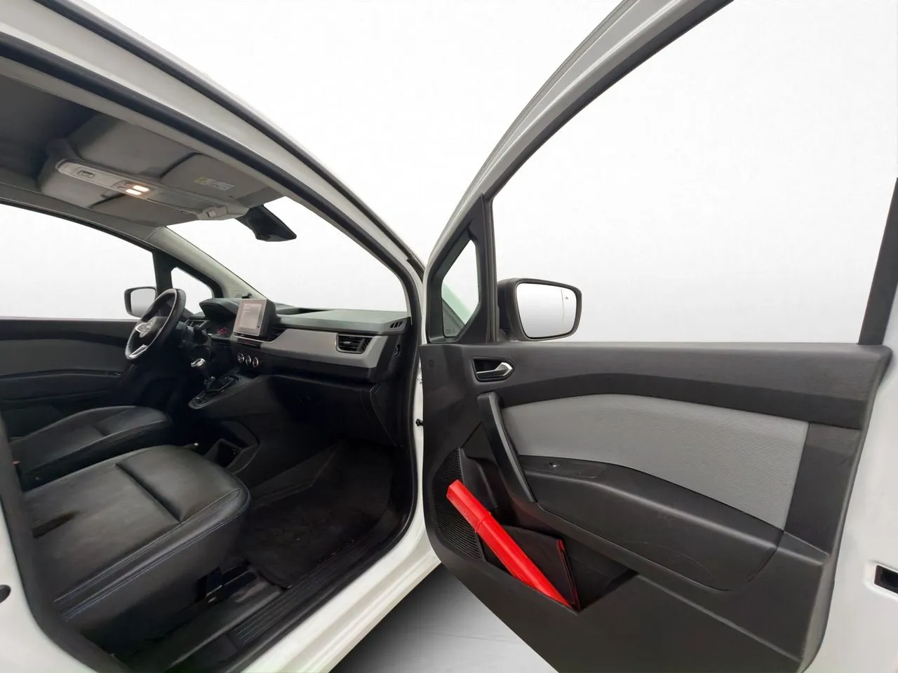 Vehicle image 22