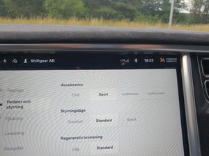 Tesla Model S bild 12