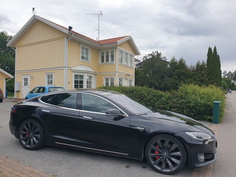 Tesla Model S bild 26