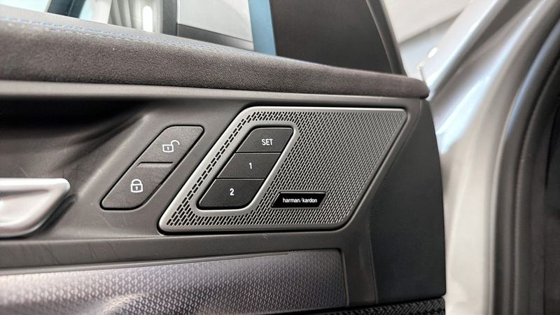BMW iX1 bild 13