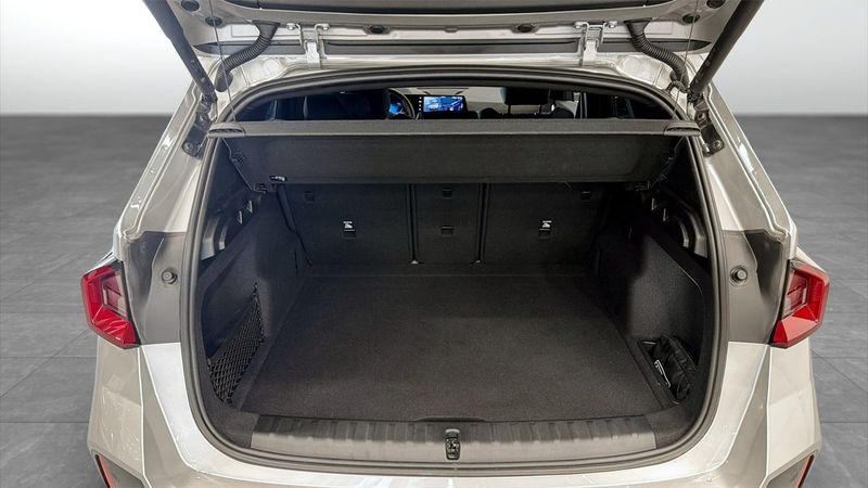BMW iX1 bild 10
