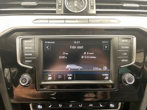Volkswagen Passat bild 16