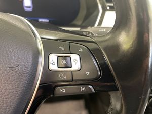 Volkswagen Passat bild 12